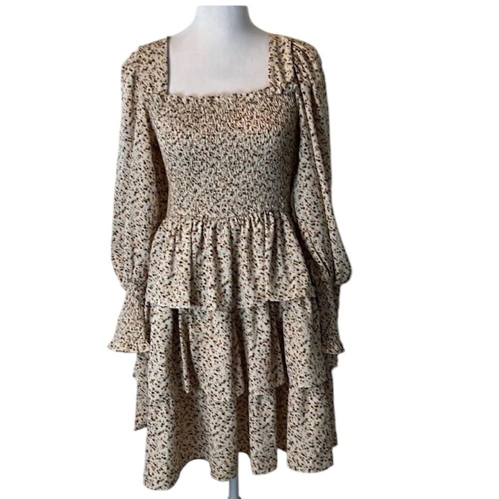 NWT Byinns szL flowery tiered skirt puffy sleeve gathered bodice open back dress